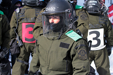 Police Break Up Ottawa Truck Protest : February 2022 : Personal Photo Projects : Photos : Richard Moore : Photographer